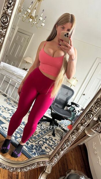 Full leaked Elizabeth m private onlyfans photo