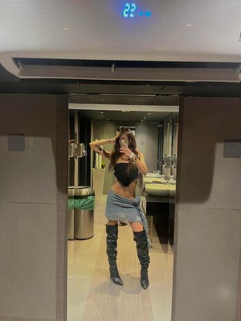 Full leaked Elizabethlynn page private onlyfans photo