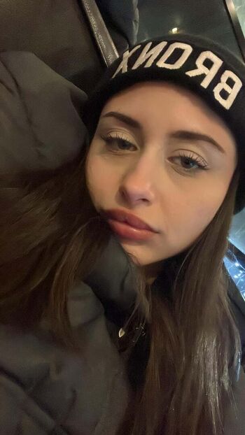 Full leaked Elizabethlynn page private onlyfans photo