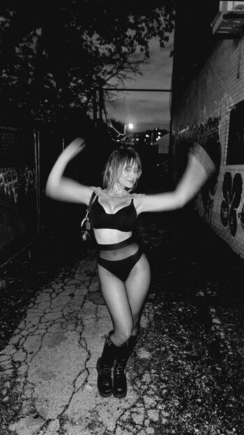 Full leaked Ella ballentine private onlyfans photo
