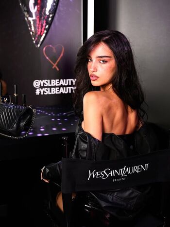 Full leaked Ella christo page private onlyfans photo