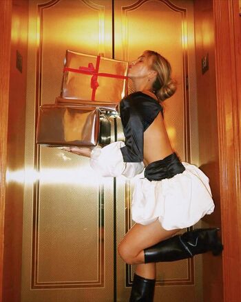 Full leaked Ella horan private onlyfans photo