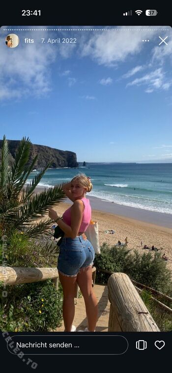 Full leaked Ella kania private onlyfans photo