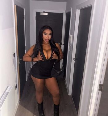 Full leaked Ella mac private onlyfans photo