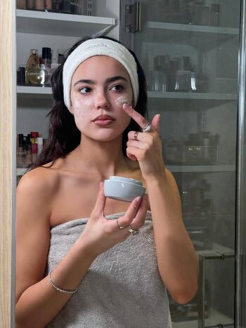 Full leaked Ella mendelsohn page private onlyfans photo