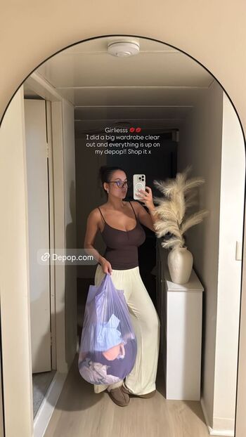 Full leaked Ella midgley private onlyfans photo