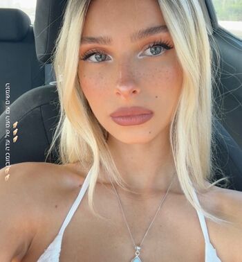 Full leaked Ella netzer private onlyfans photo