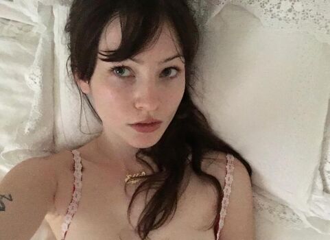 Full leaked Ella woolsey private onlyfans photo