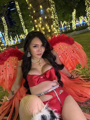 Full leaked Ellaqueenlook private onlyfans photo