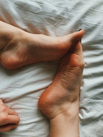 Full leaked Ellbat private onlyfans photo