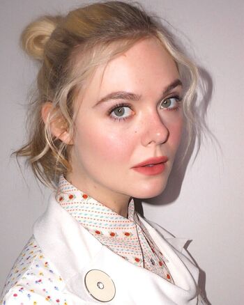 Elle Fanning