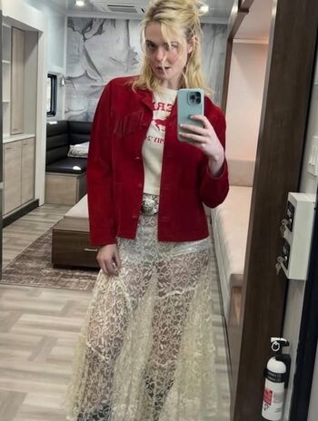 Full leaked Elle fanning page private onlyfans photo