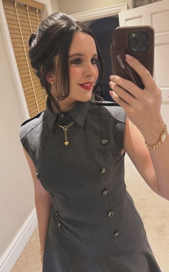 Full leaked Elle mulvaney private onlyfans photo