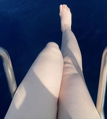 Full leaked Ellen aabol page private onlyfans photo