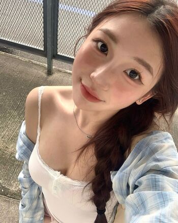 Full leaked Ellen tan page private onlyfans photo