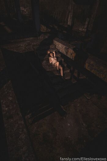 Full leaked Elleslove  page private onlyfans photo