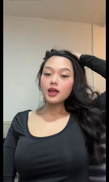 Full leaked Ellesyanamira private onlyfans photo
