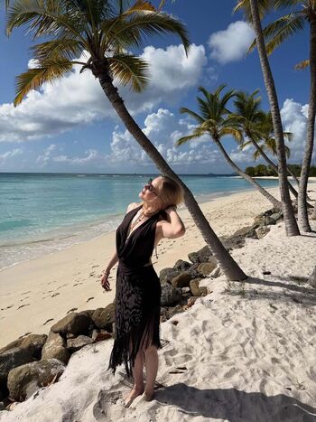 Full leaked Ellie bamber  page private onlyfans photo