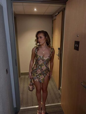 Full leaked Ellie dadd private onlyfans photo