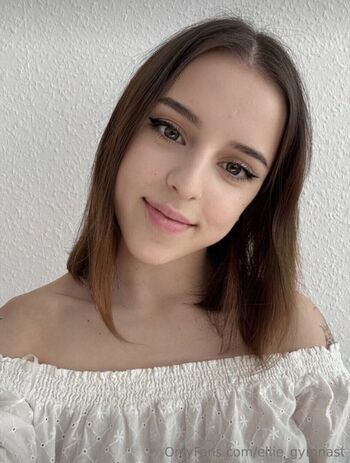 ellie_gymnast
