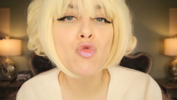 Full leaked Ellie idol page private onlyfans photo