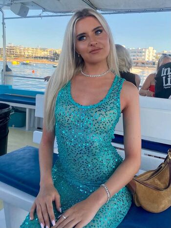 Full leaked Ellie middleton private onlyfans photo