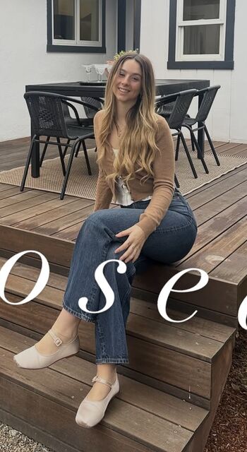 Full leaked Ellieridgerealtor private onlyfans photo