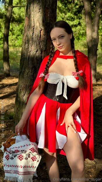 Full leaked Ellise sugar private onlyfans photo