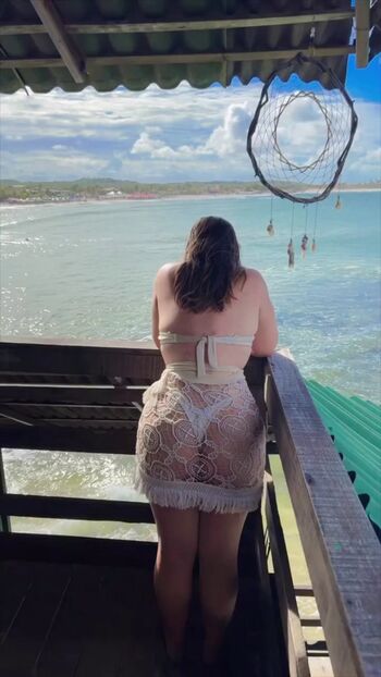 Full leaked Elloysaoficial private onlyfans photo