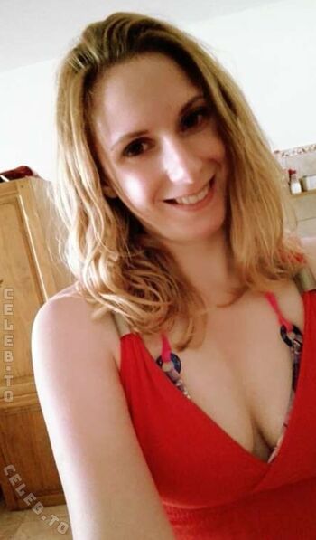 Full leaked Ellyedelweiss private onlyfans photo