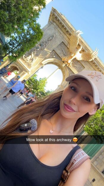 Full leaked Eloise head private onlyfans photo