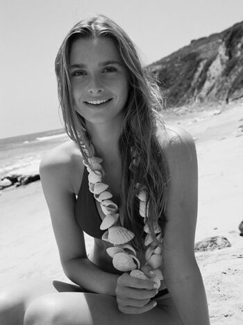 Full leaked Elouise nuo private onlyfans photo