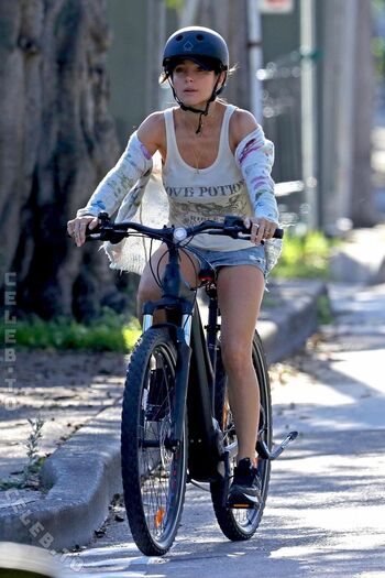 Full leaked Elsa pataky private onlyfans photo