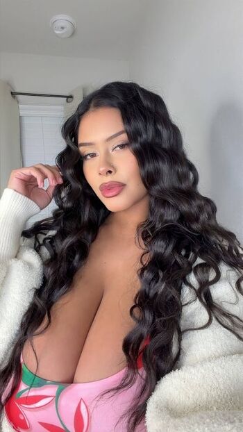Full leaked Elsababy private onlyfans photo