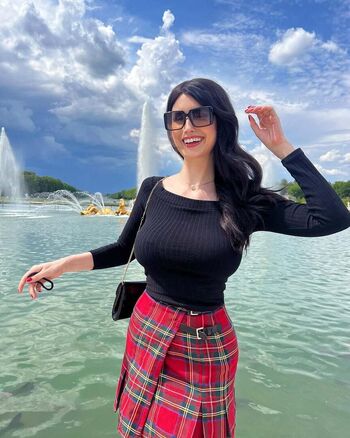 Full leaked Elsaoesinger private onlyfans photo