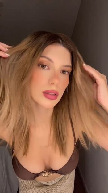 Full leaked Eluiza private onlyfans photo