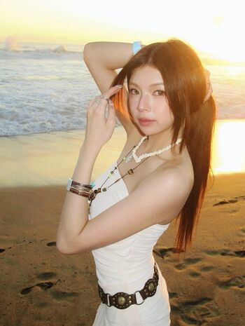 Full leaked Elyn leong private onlyfans photo