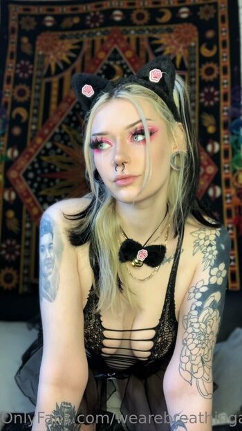 Full leaked Em bearshaw private onlyfans photo