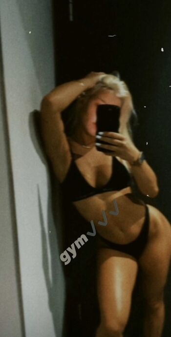 Full leaked Ema radujko page private onlyfans photo