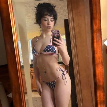 Full leaked Emaleah christou private onlyfans photo