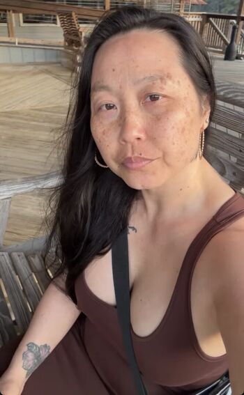 Full leaked Emelh page private onlyfans photo