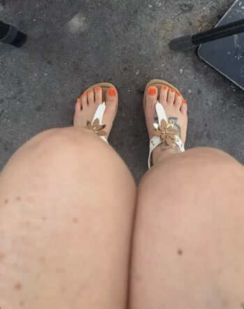 Full leaked Emelh private onlyfans photo
