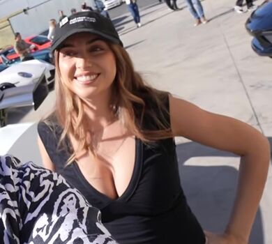 Full leaked Emelia hartford page private onlyfans photo