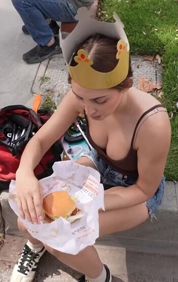 Full leaked Emelia hartford private onlyfans photo