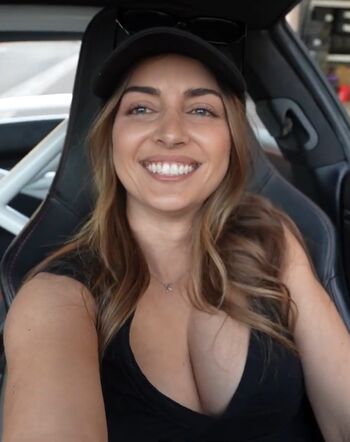 Full leaked Emelia hartford private onlyfans photo