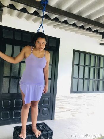 Full leaked Emelyfree private onlyfans photo