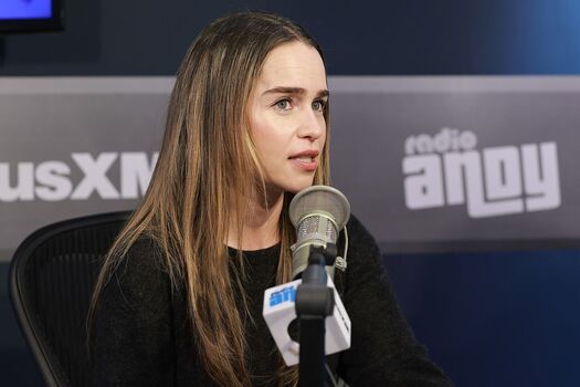 Full leaked Emilia clarke page private onlyfans photo