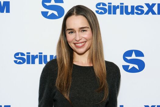 Full leaked Emilia clarke page private onlyfans photo