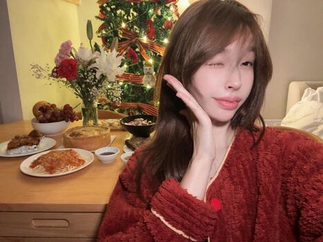 Full leaked Emiliabear  page private onlyfans photo