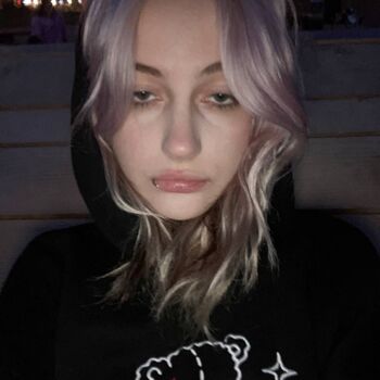 Full leaked Emiliamoore private onlyfans photo